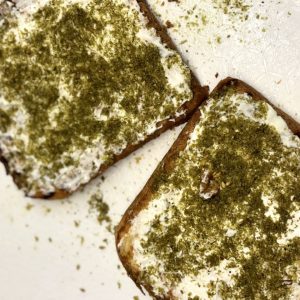 اسنک پنیر زعتر