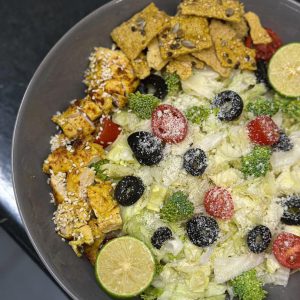 سالاد رژیمی استیک و سبزیجات